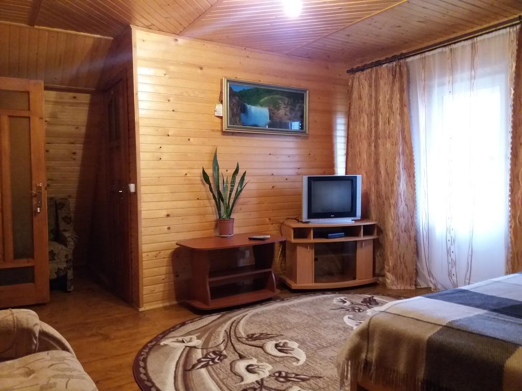 Bee House Hotel Bukovel Eksteriør billede