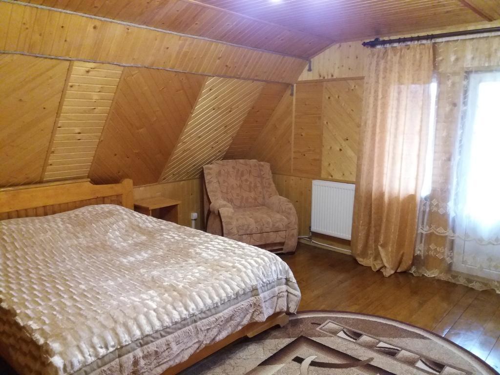 Bee House Hotel Bukovel Eksteriør billede