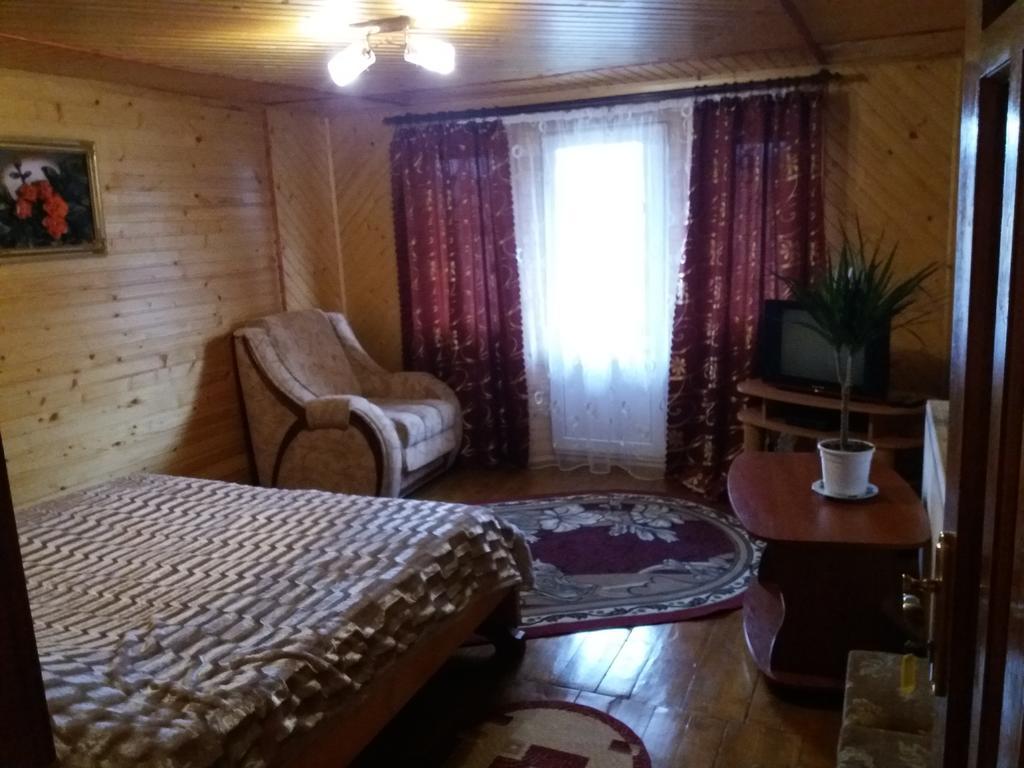 Bee House Hotel Bukovel Eksteriør billede