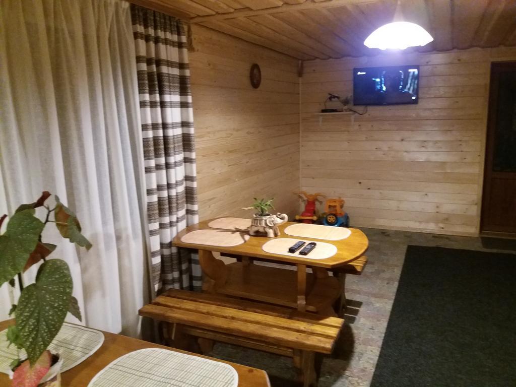 Bee House Hotel Bukovel Eksteriør billede